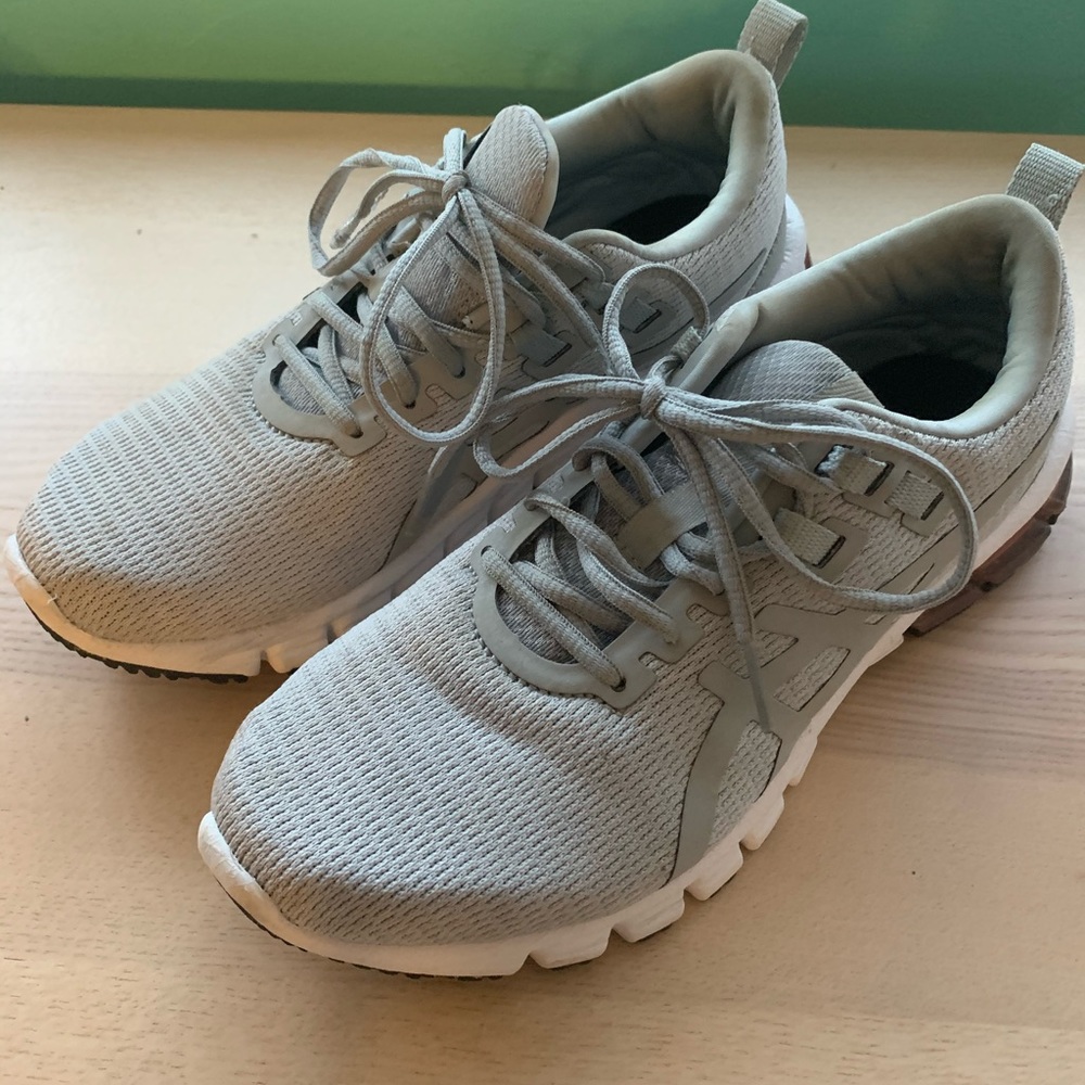 ASICS Running Shoes 7.5 gray